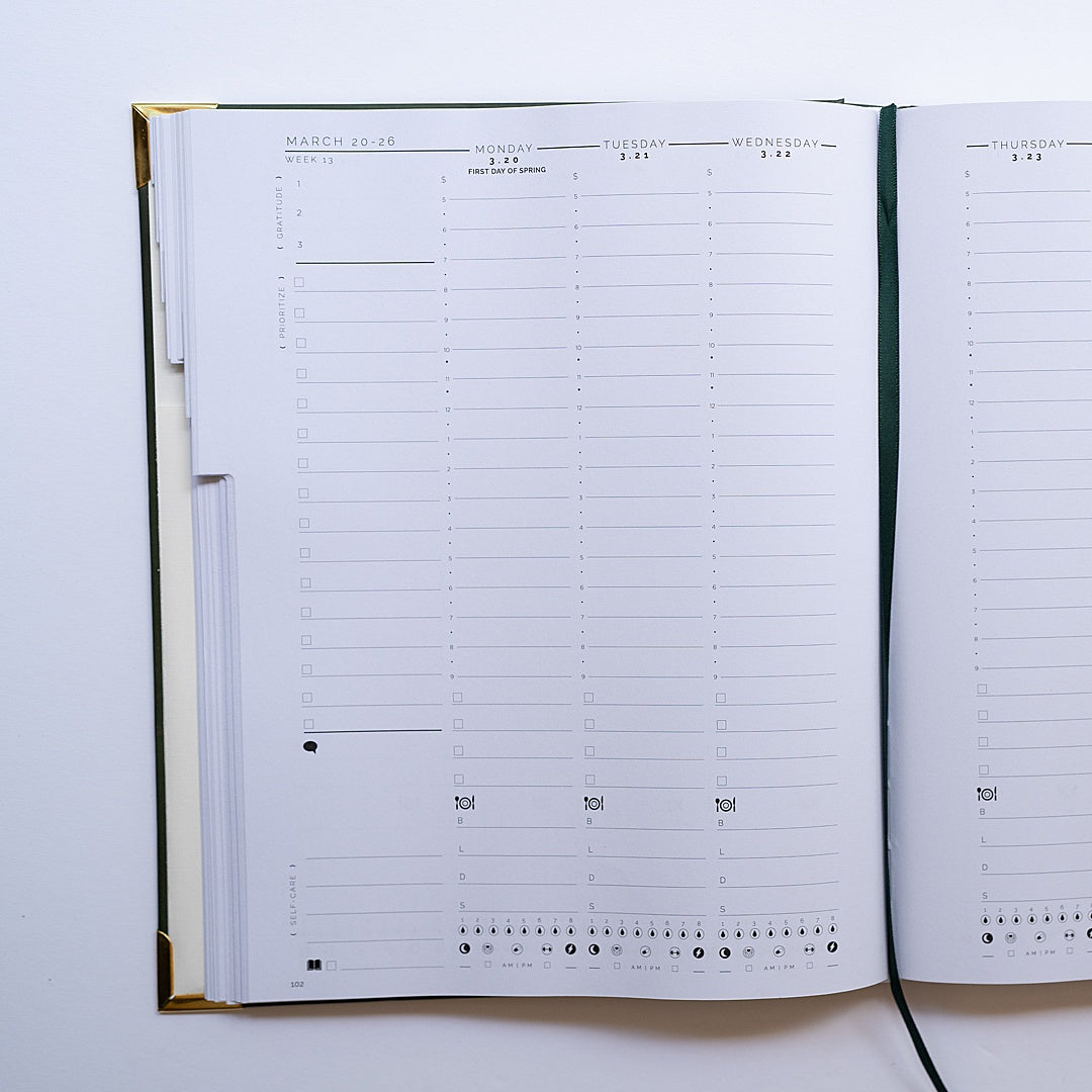2023 STARTplanner Casebound Weekly (Dated)